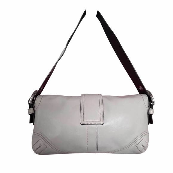 Coach Elegant Off White Leather Shoulder Bag Soho Authentic - Picture 5 of 17